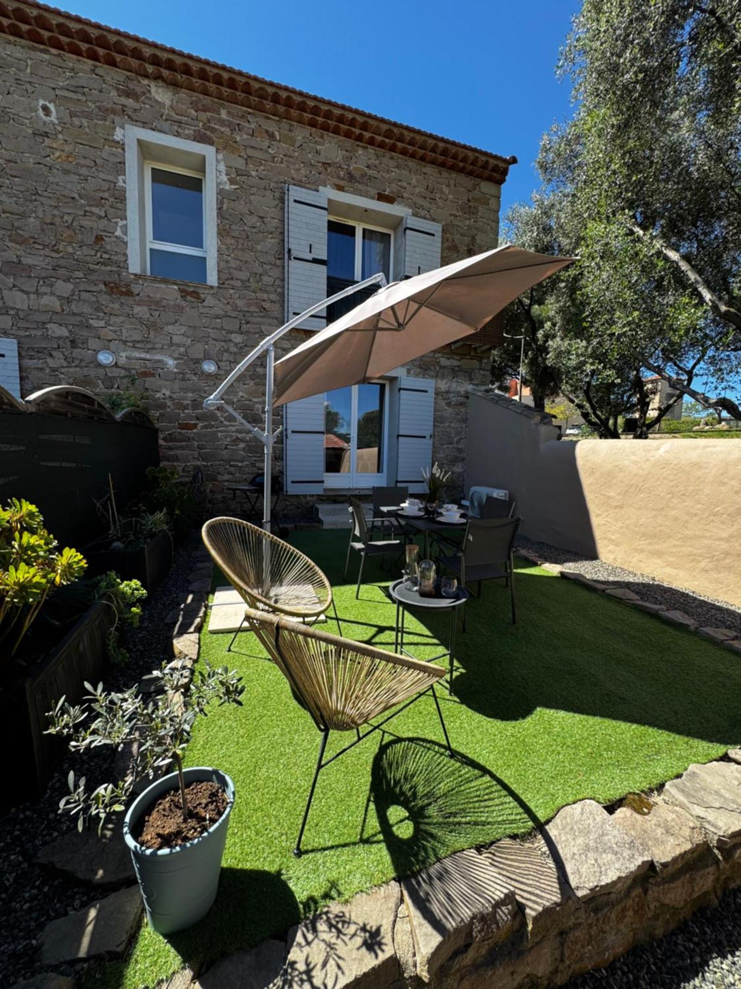 Apartamento La Bastide Saint Pierre T2 - Jardin Roquebrune-sur-Argens Exterior foto